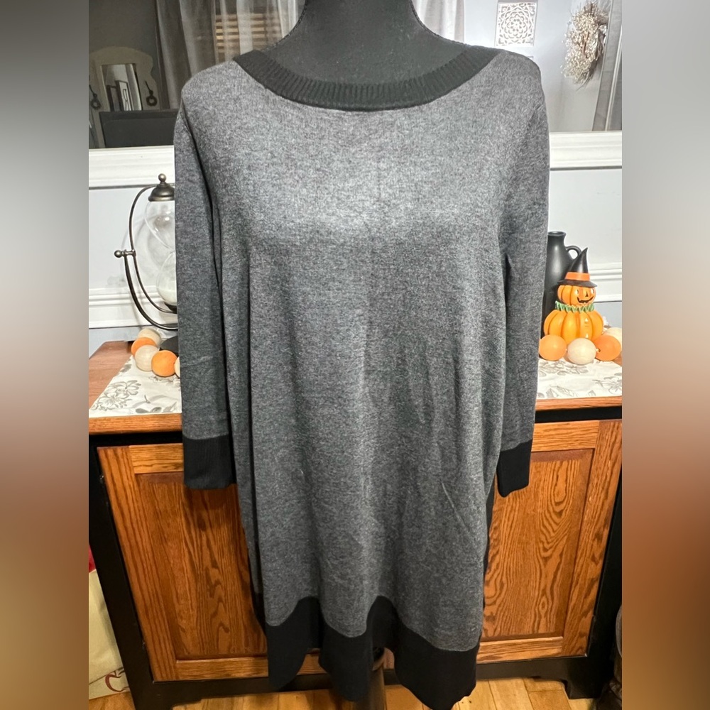 Cable & Gauge Women’s Sweater